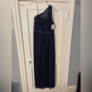 David’s Bridal Navy Blue Bridesmaid Dress!